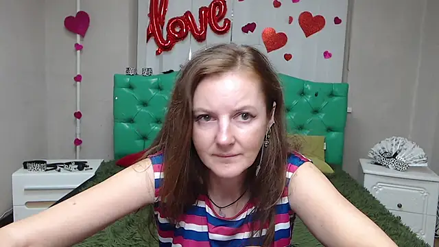 meganpirs (F milf) - Excite me to the limit and make me moan