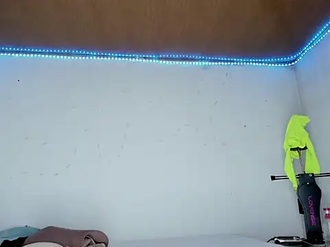 karol_stom webcam