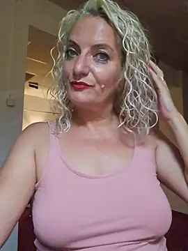 LadyTouch live cam on StripChat