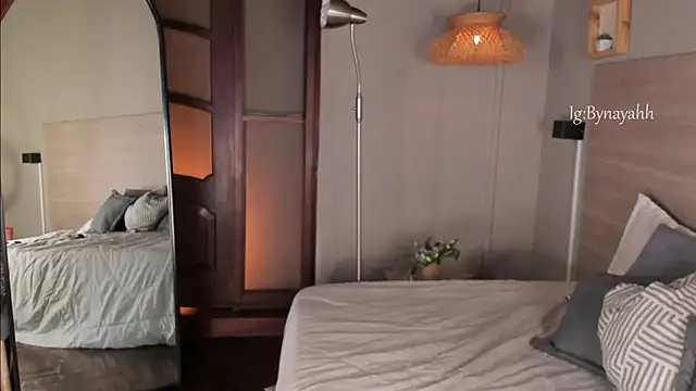 nayah__ webcam