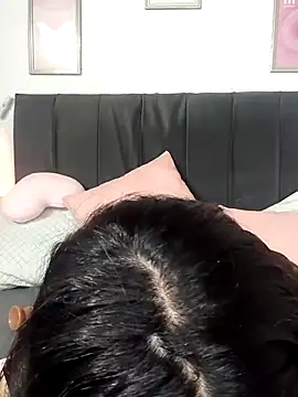 samm_curvy webcam