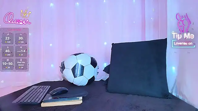 SunnyGilmoree live cam on StripChat