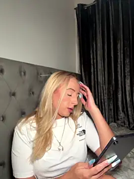 Strongqueen webcam