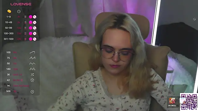 Oxcy_Secret webcam