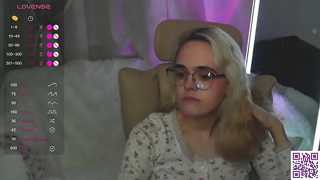 Oxcy_Secret webcam