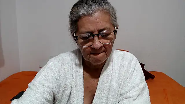 candy_mature_ - Candy_mature_'s free webcam - UK Sex Cams