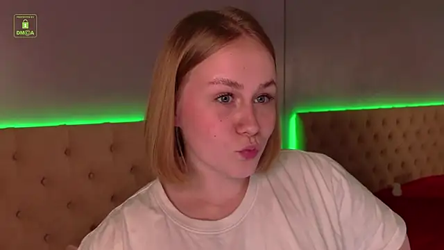 stacy_moorex - Stacy_moorex's free webcam - UK Sex Cams