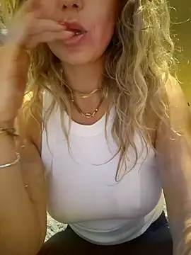 celynaross (F milf) - Love me