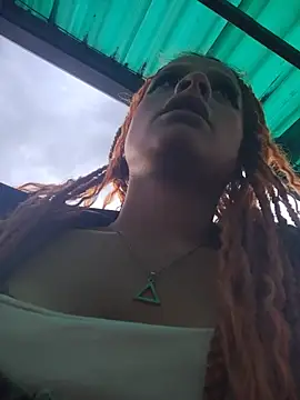 cataleya_16 (F young) - Squirt Tsunami 😈😈😈