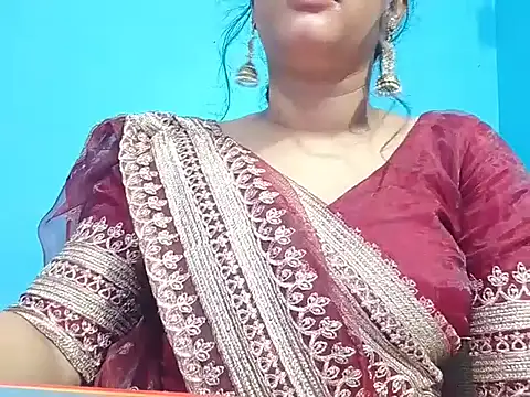 adhiti_1 - Adhiti_1's free webcam - UK Sex Cams