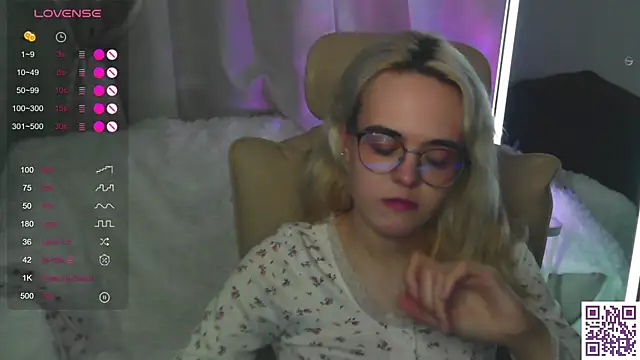 Oxcy_Secret webcam