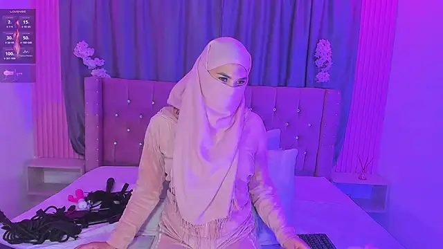 Nayla-Mouna webcam