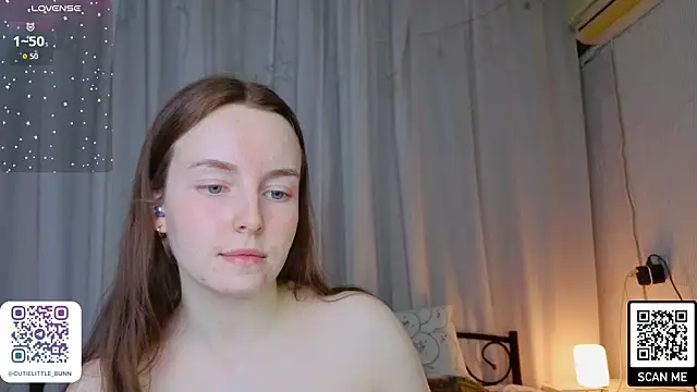bae_cake_ webcam
