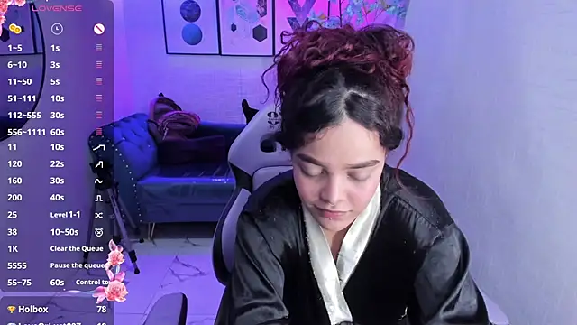Maggy_t18 webcam