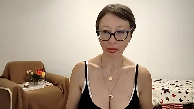 BellaRose_2020 webcam