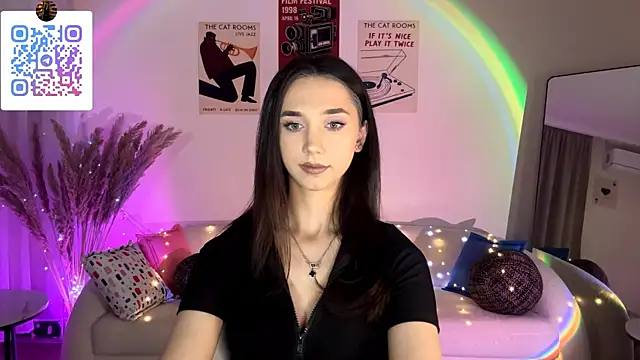LinaMour live cam on StripChat