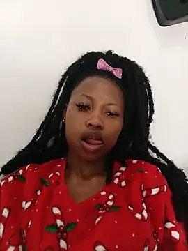 Sweethoneypot25 live cam on StripChat
