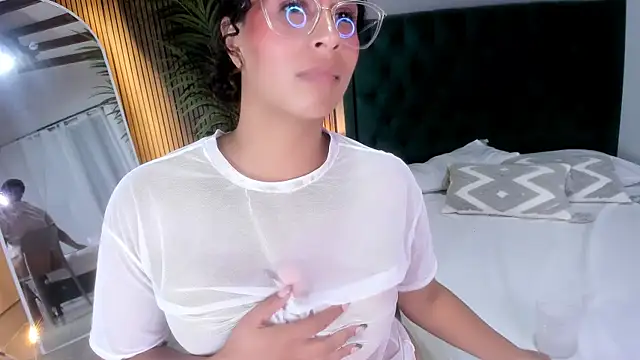 Chloefixxx webcam