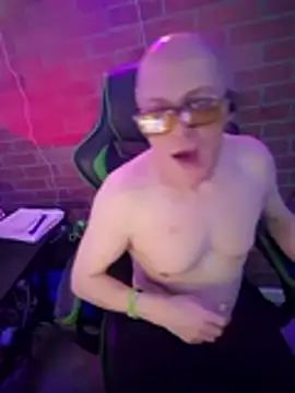 chronic_vibez live cam on StripChat