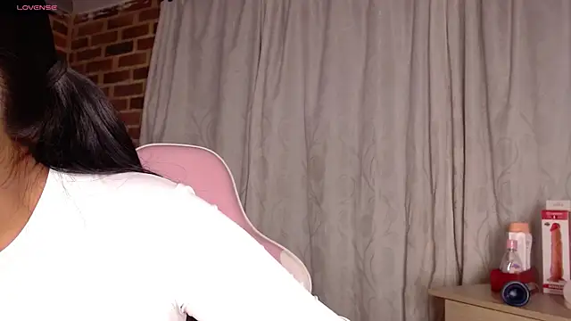 ailyngg webcam