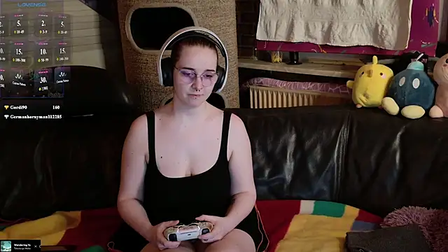 GamerGirl_Eve webcam
