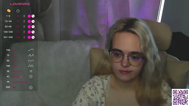 Oxcy_Secret webcam