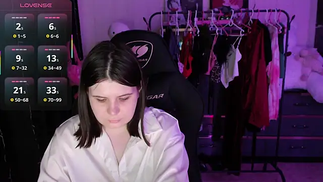 AmyVibess webcam