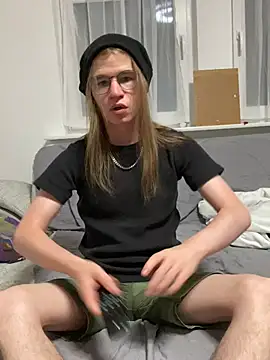 YoungSebi webcam
