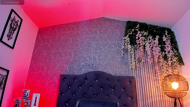 lana_gill1 - Lana_gill1's free webcam - UK Sex Cams