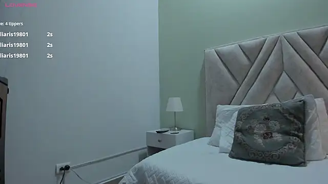 Eva-Millss webcam