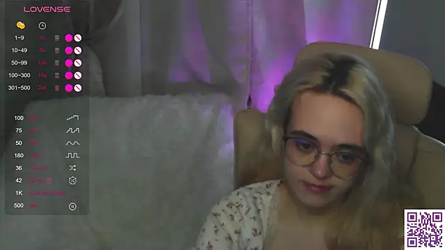 Oxcy_Secret webcam