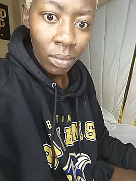 SquirtQueen16 webcam