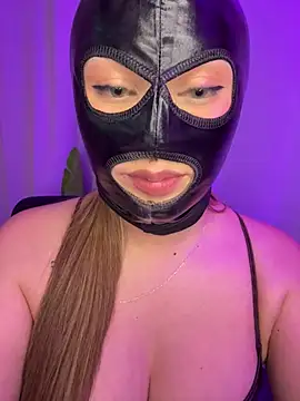 MasterAlexSlavekate webcam