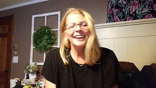 Stickywethoney webcam