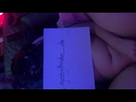 GabyAndade webcam
