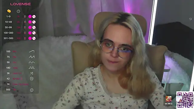 Oxcy_Secret webcam