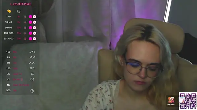Oxcy_Secret webcam