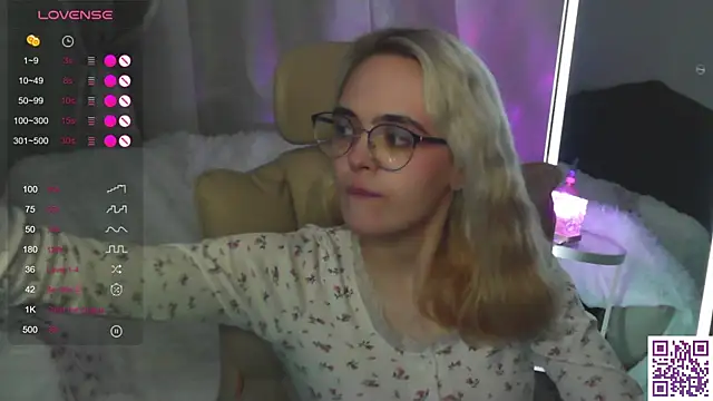Oxcy_Secret webcam