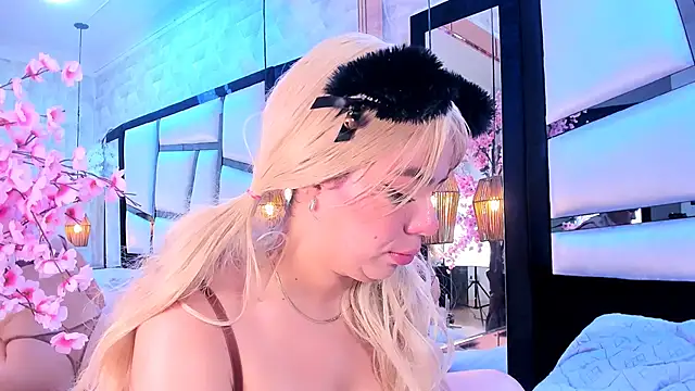 TessaCooper1 webcam