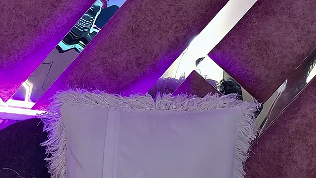 AmmyJones_ webcam