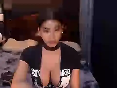 DAYANARAHFOX webcam