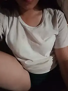 Alice-567 webcam