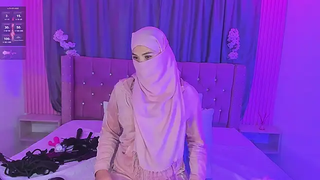 Nayla-Mouna webcam