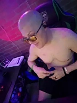 chronic_vibez webcam