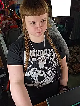 VelvetDiablo webcam