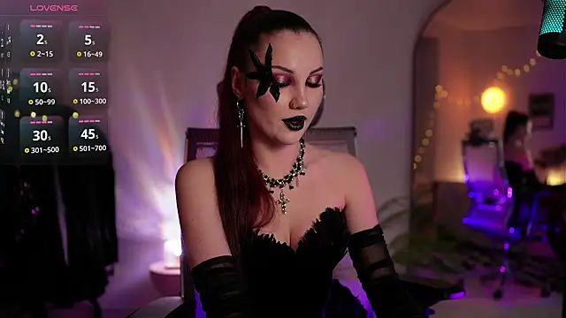 miss_stress webcam