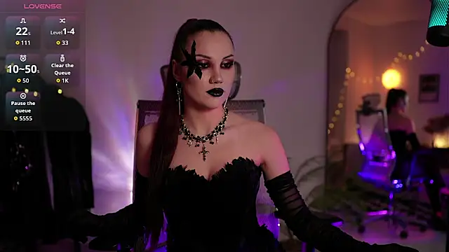 miss_stress webcam