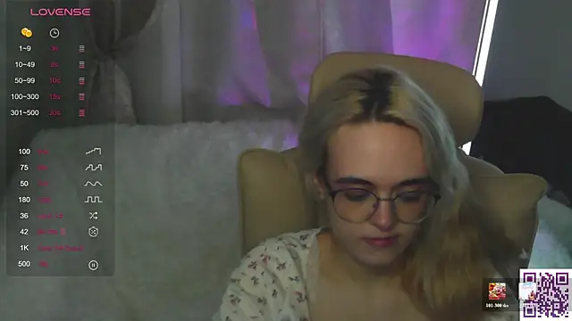 Oxcy_Secret webcam