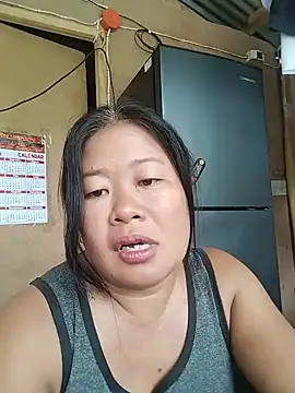 Lovelywoman43 webcam
