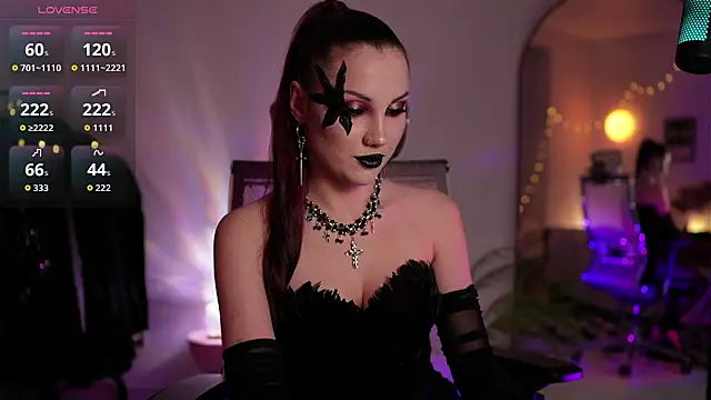 miss_stress webcam